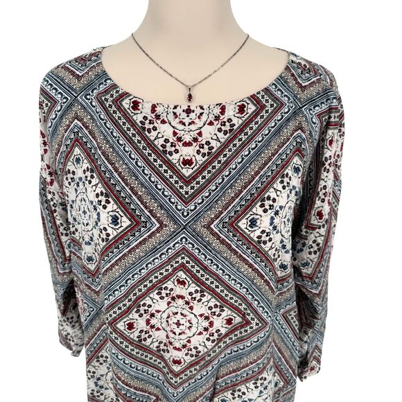 J. Jill Diamond Print Blouse Size LARGE 3/4 Sleeve Boat Neck Abalone Button Back - Picture 4 of 15